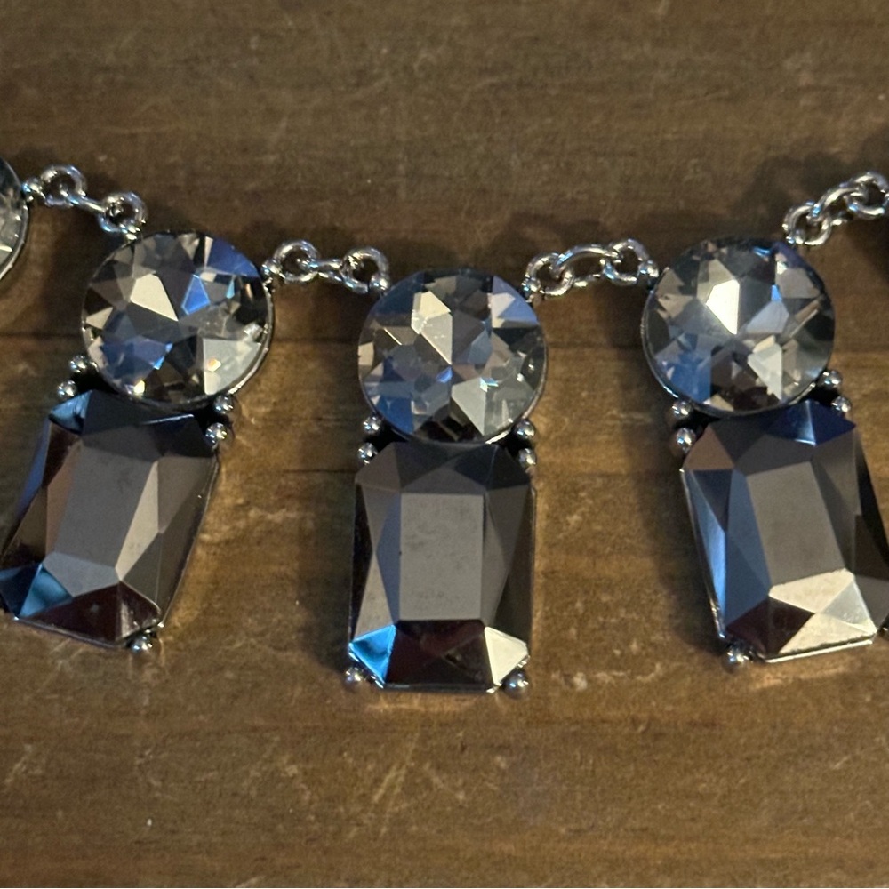 Chunky Rectangular Rhinestone Statement Necklace - image 5